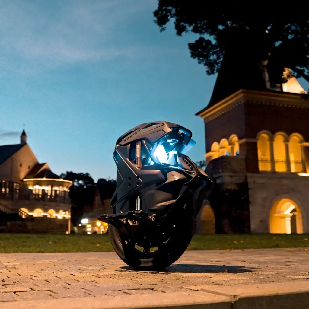 Nosfet Xeno rear angle night time.webp